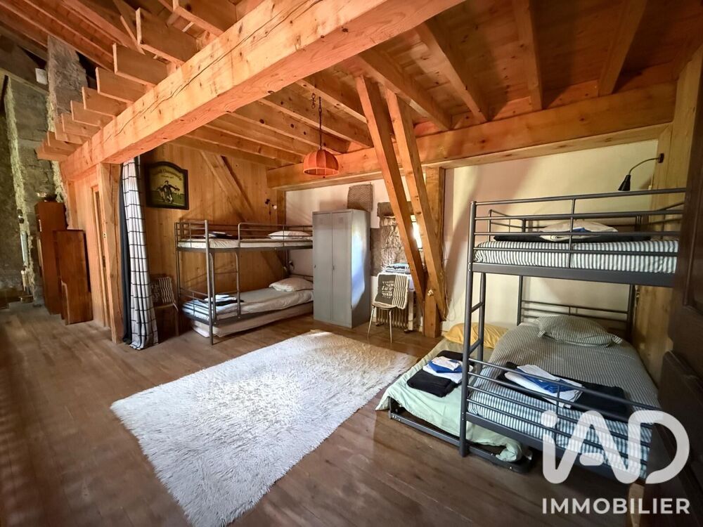 à vendre  Maison Saint-Bonnet-le-Château (42380)