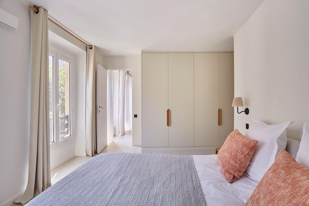 vente Appartement - 3 pièce(s) - 93 m² Paris 2
