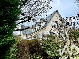  Maison à vendre 10 pièces 234 m²