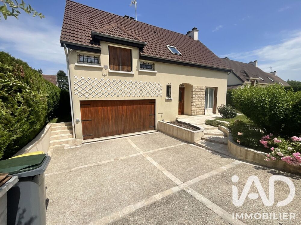 Maison 6 pièces 130 m² · à Vert-Saint-Denis · 130 m² · 330 000 €