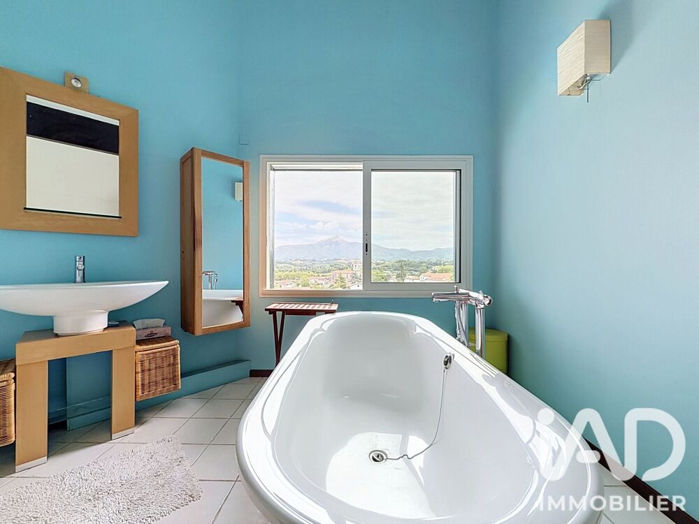 à vendre  Maison Urrugne (64122)