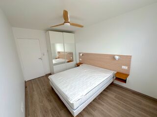  Appartement à louer 3 pièces 60 m²