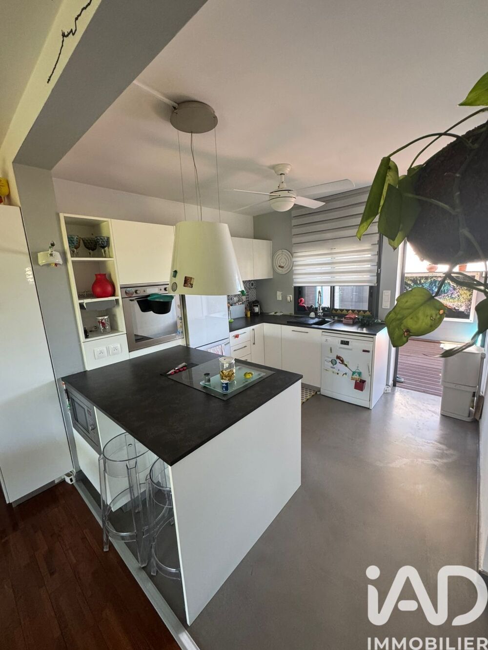vente Maison - 4 pièce(s) - 98 m² Saint-Pierre (97410)