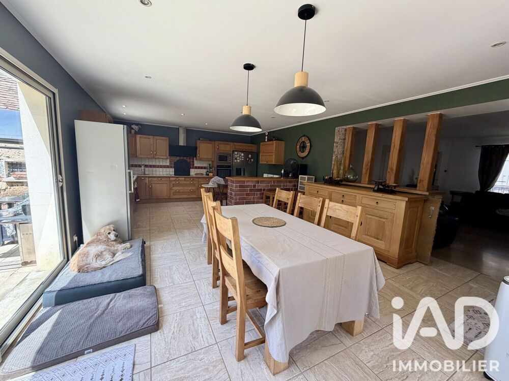 vente Maison - 5 pièce(s) - 148 m² Villeneuve-la-Guyard (89340)