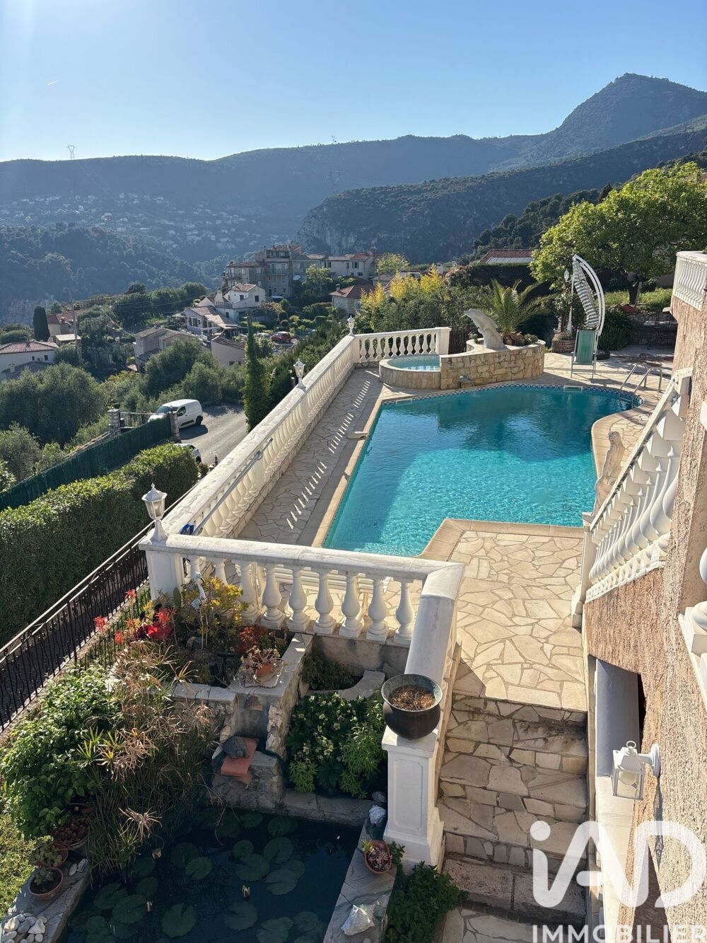 � vendre  Maison Saint-Andr�-de-la-Roche (06730)