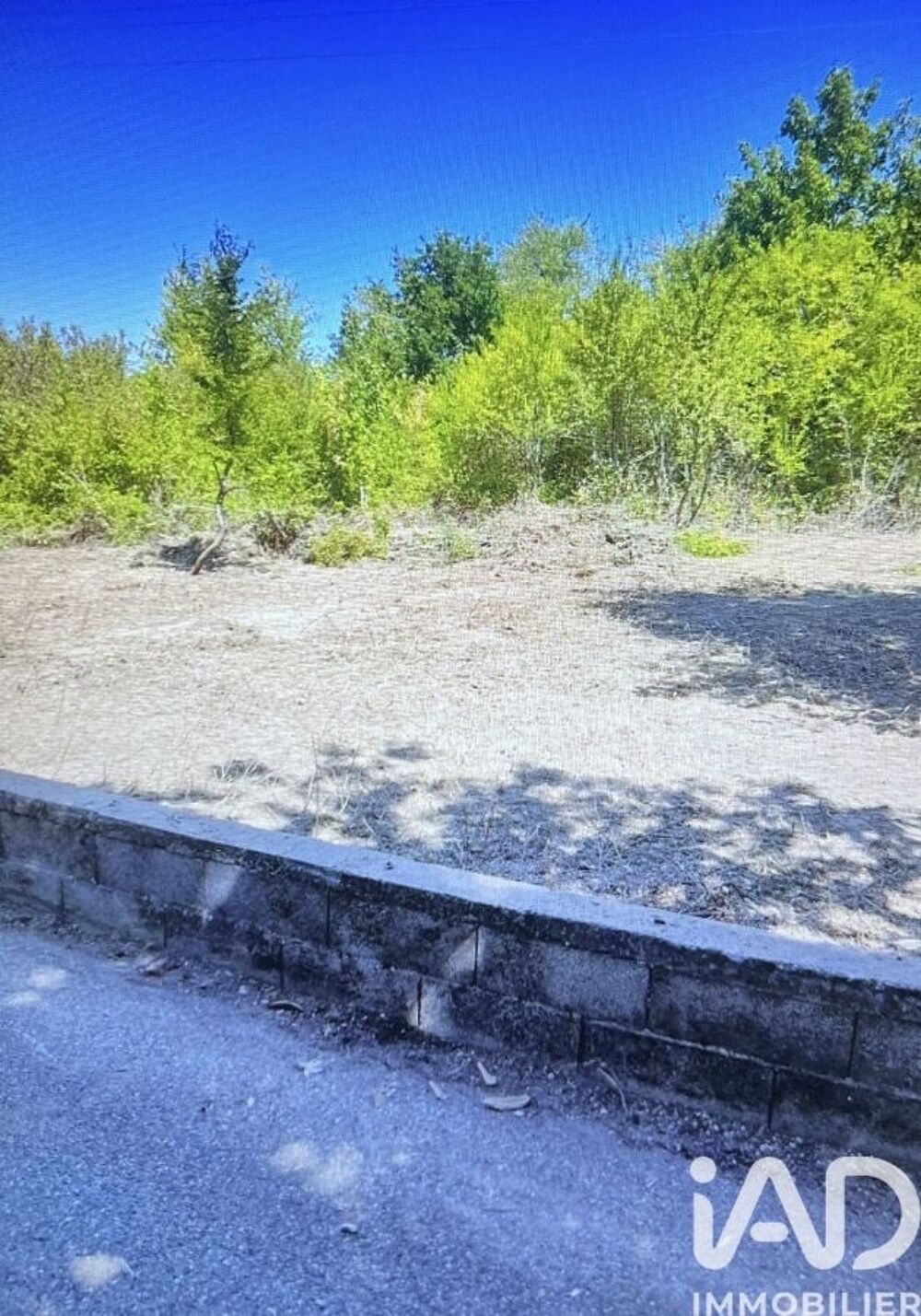 Vente Terrain Vente Terrain agricole 2 103 m&sup2; Four