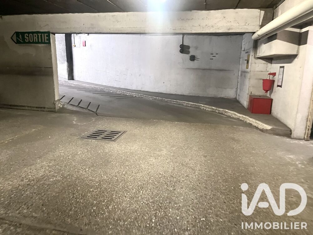 Vente Parking/Garage Vente Parking 12 m&sup2; Paris 12