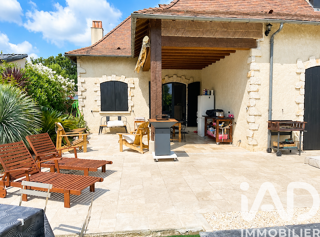  Maison à vendre 8 pièces 265 m²