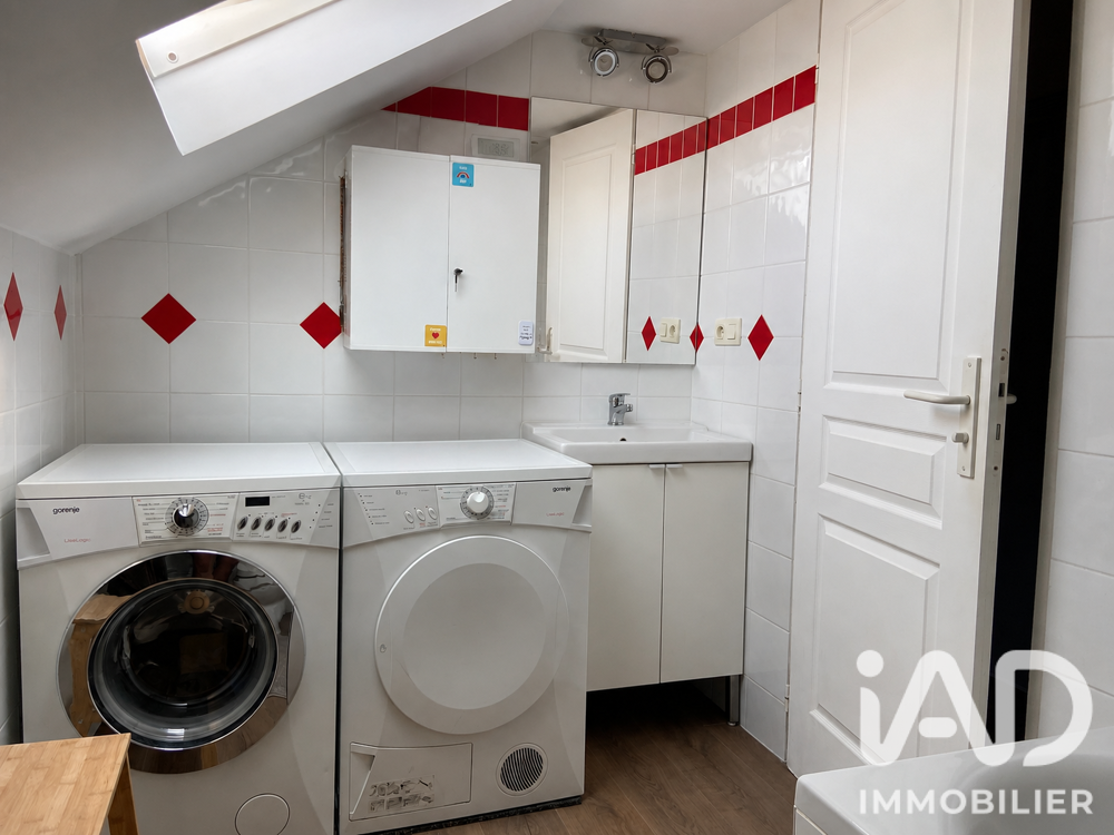 vente Appartement - 3 pièce(s) - 54 m² Saint-Jean-de-la-Ruelle (45140)