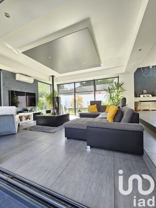 Maison � vendre 6 pi�ces 250 m�