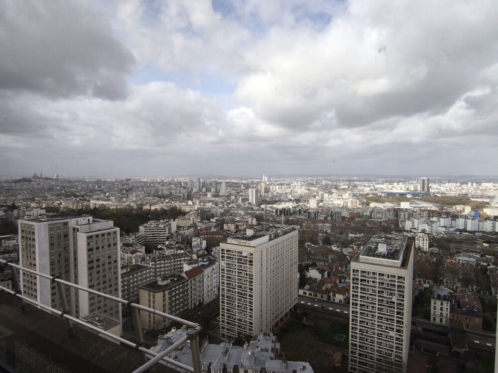 Vente Appartement Studette avec salle d'eau et WC - Tour Occident, 26ème étage Paris 19