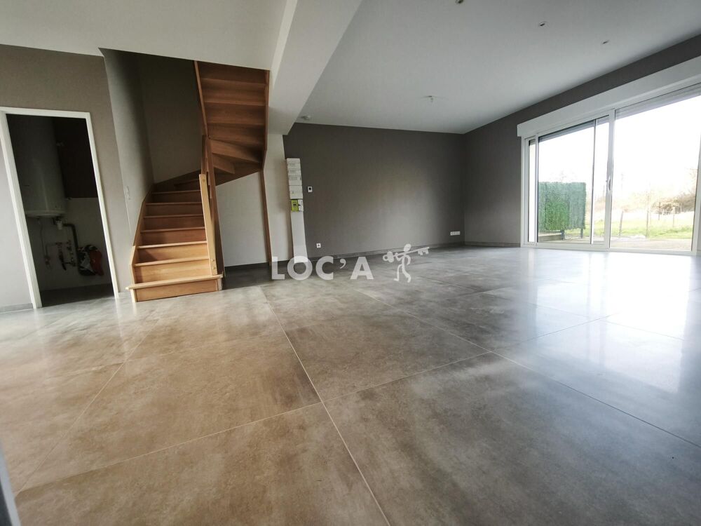 A Découvrir sans tarder ! Maison jumelée F3 entièrement rénovée