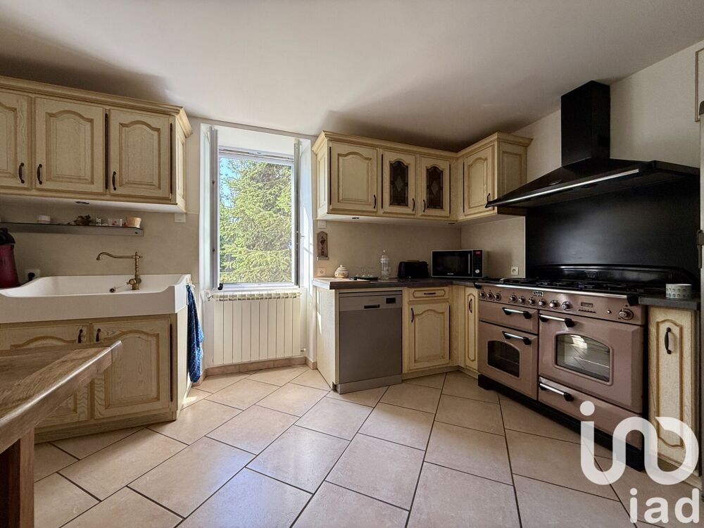 Maison 5 pièces 162 m² · à Centrès · 162 m² · 295 000 €