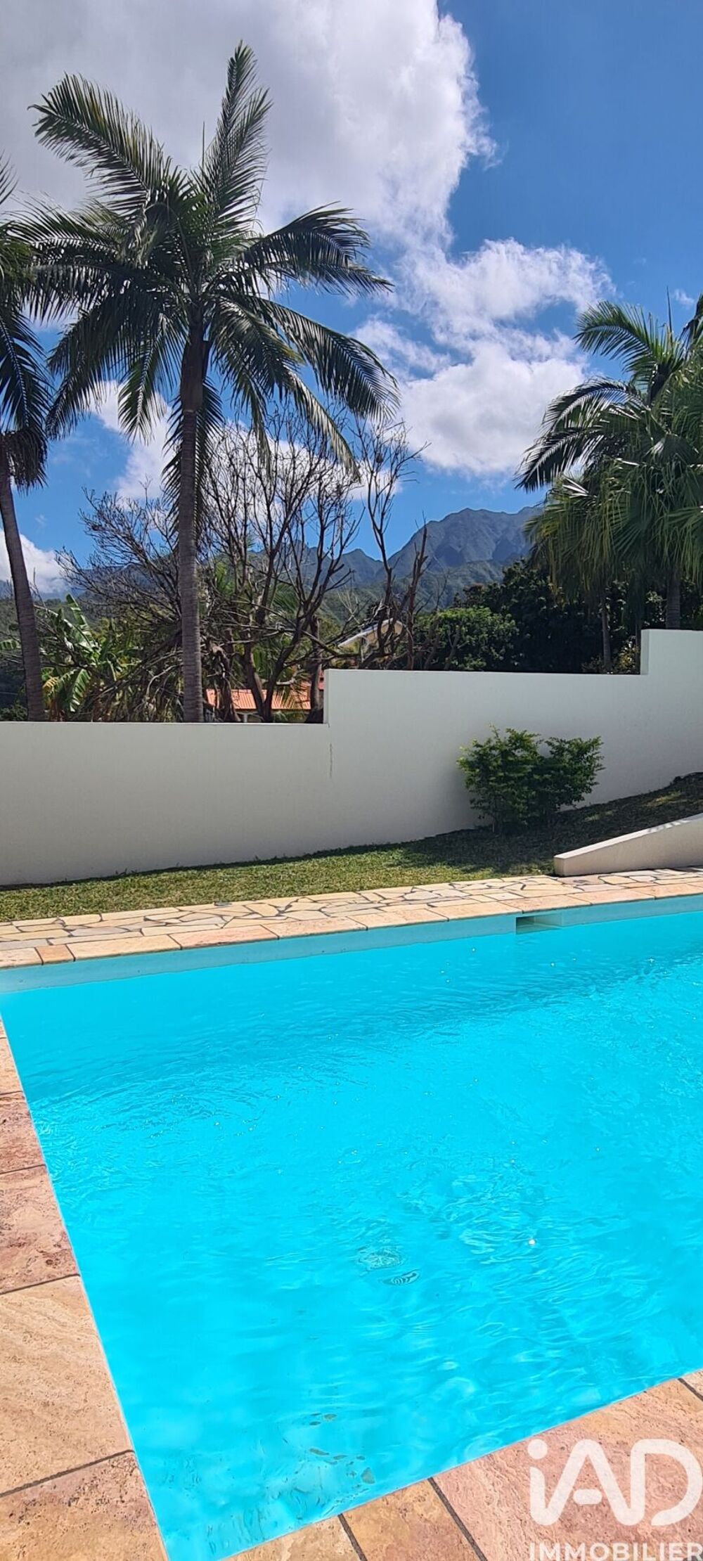 vente Maison - 6 pièce(s) - 205 m² Le Tampon (97430)