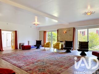  Maison à vendre 11 pièces 655 m²