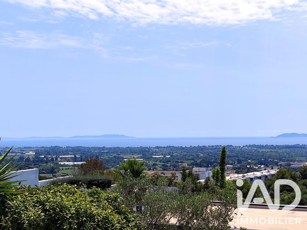 Vente Maison Vente Maison d'architecte 8 pièces Hyères