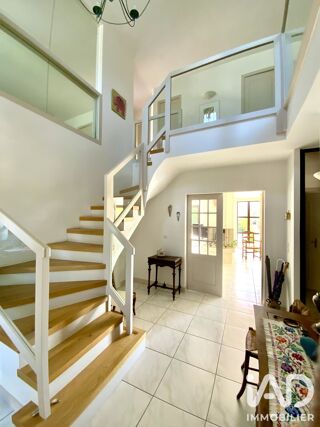  Maison à vendre 8 pièces 231 m²