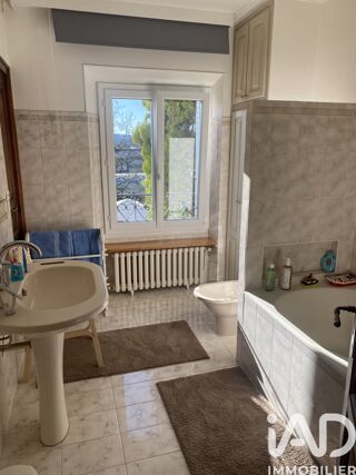  Maison � vendre 7 pi�ces 210 m�
