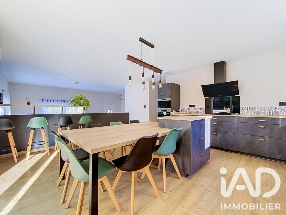 Vente Maison Vente Maison traditionnelle 7 pièces Noaillan