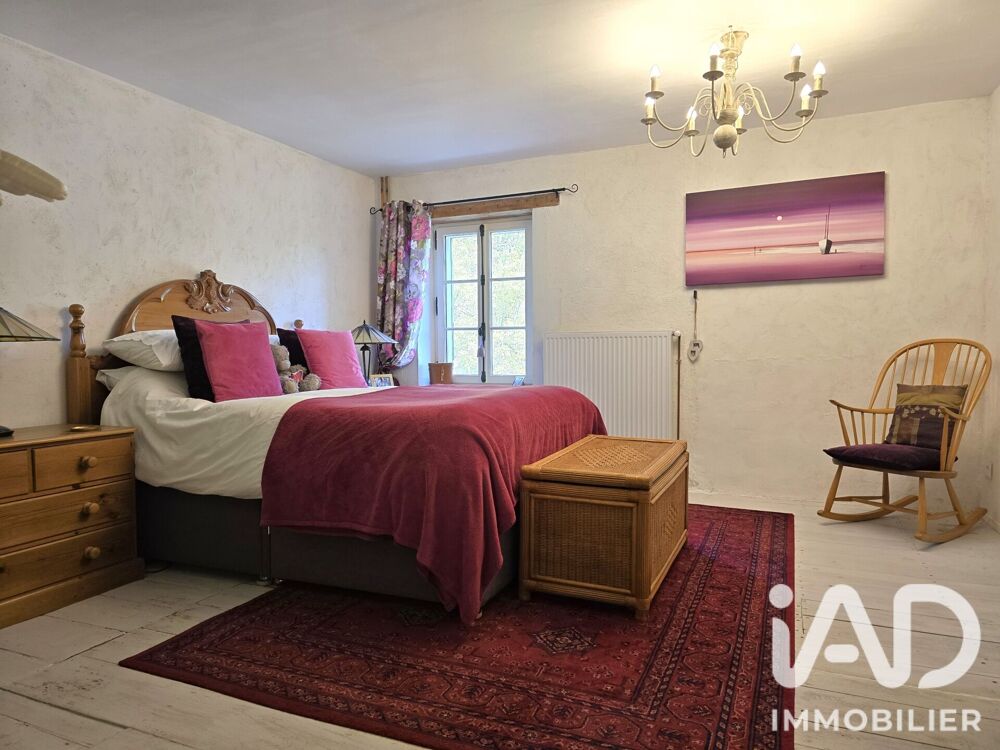 à vendre  Maison Bourg-Charente (16200)
