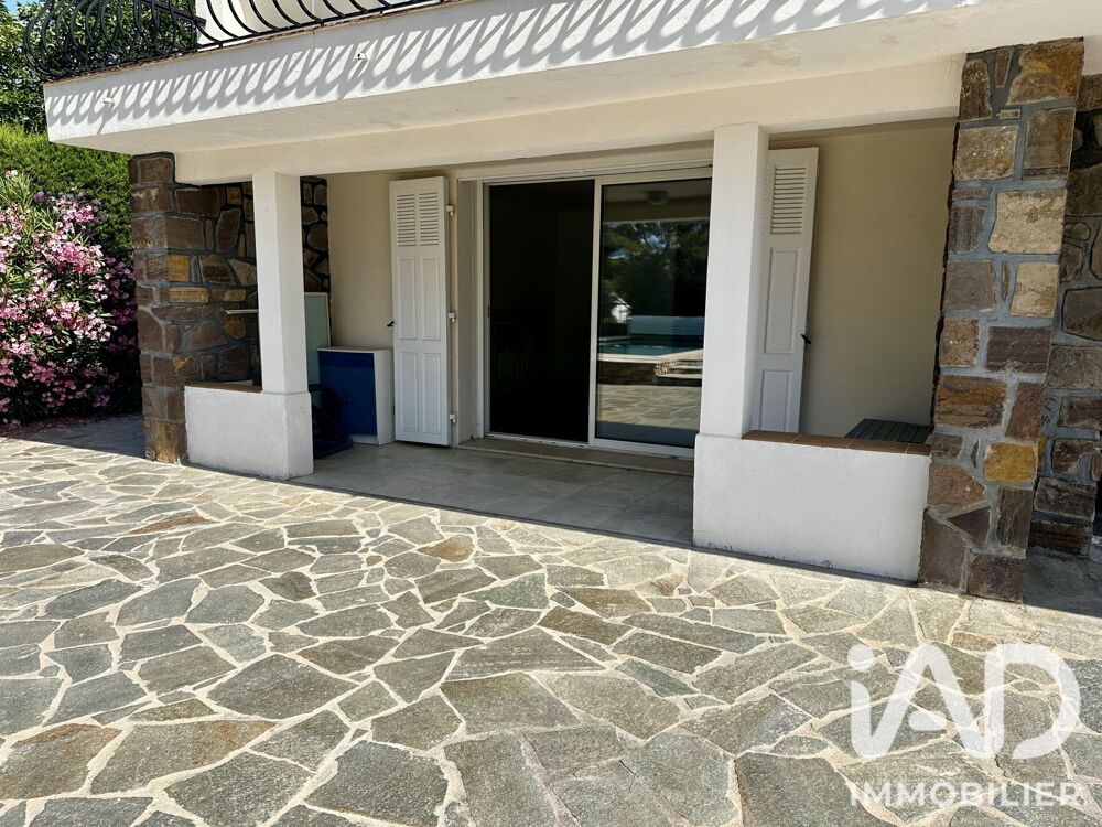 à vendre  Maison Saint-Raphaël (83700)