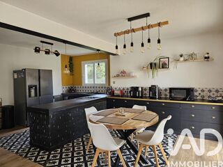  Maison à vendre 10 pièces 251 m²