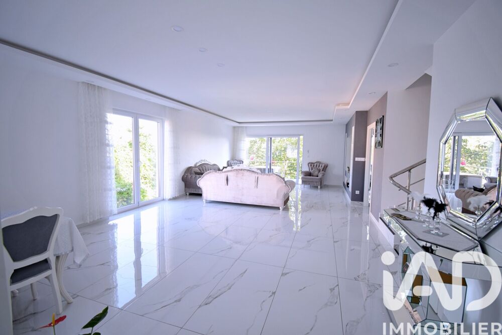 Vente Maison Vente Maison/villa 8 pièces Hayange