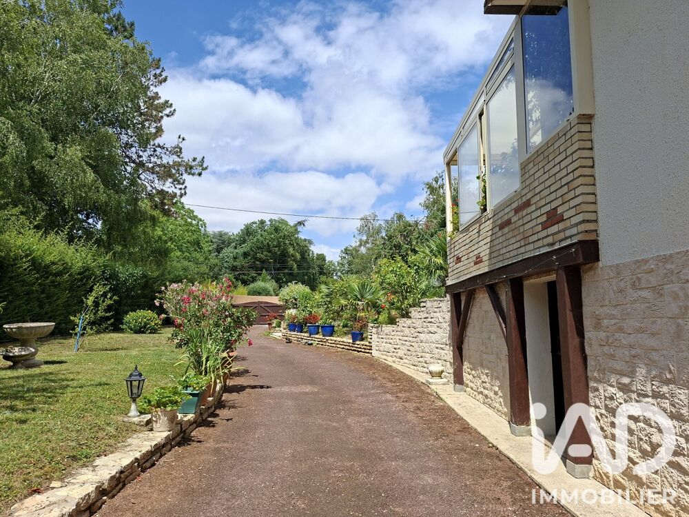 Vente Maison Vente Maison traditionnelle 9 pièces Vouneuil-sous-biard