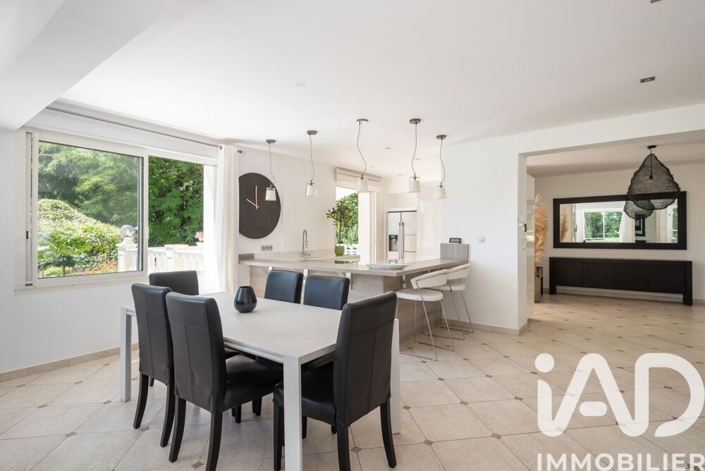 Vente Maison Vente Demeure 7 pièces Corenc