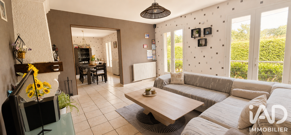 Vente Maison Vente Maison traditionnelle 7 pièces Cours-de-pile