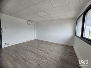   Location Bureaux 24 m&sup2; Buros