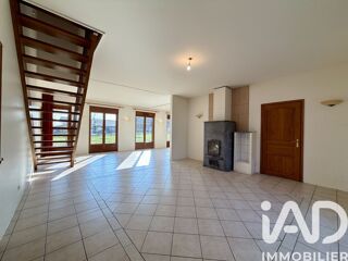  Maison à vendre 8 pièces 231 m²