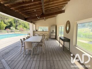  Maison à vendre 12 pièces 330 m²