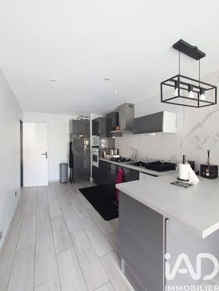  Appartement � vendre 4 pi�ces 84 m�