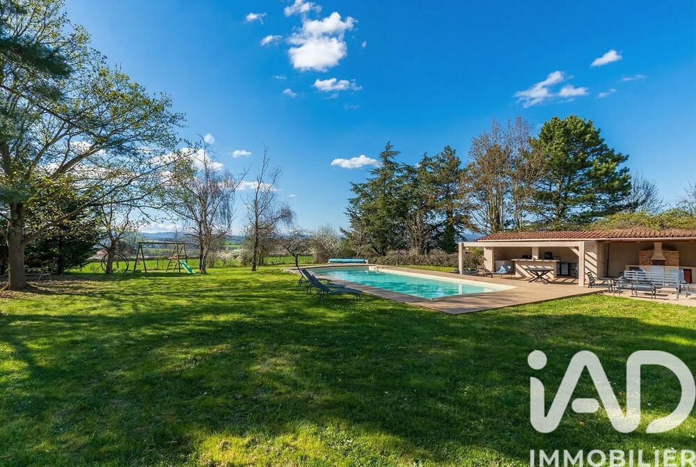 � vendre  Maison Dommartin (69380)