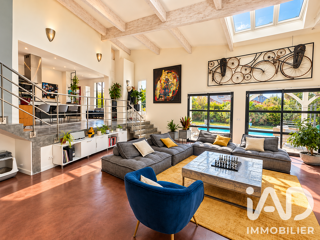  Maison à vendre 8 pièces 215 m²