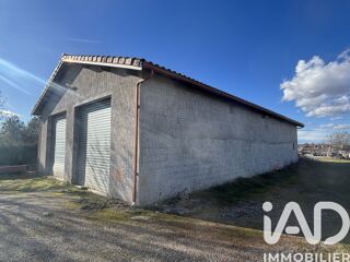  Parking / Garage à vendre 210 m²