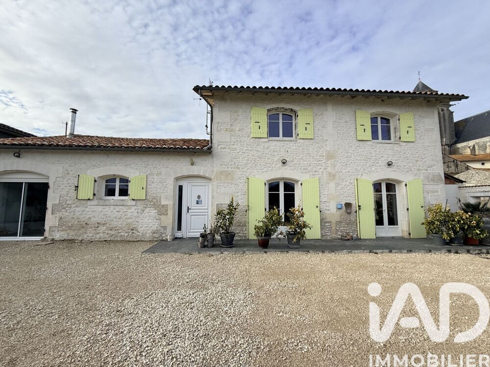 Vente Maison Vente Maison de ville 7 pièces Lonzac