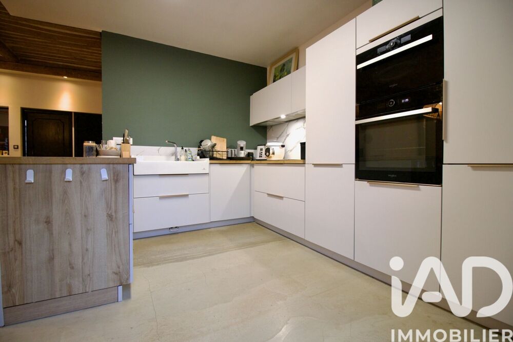 Vente Maison Vente Maison de village 6 pièces Pouzolles