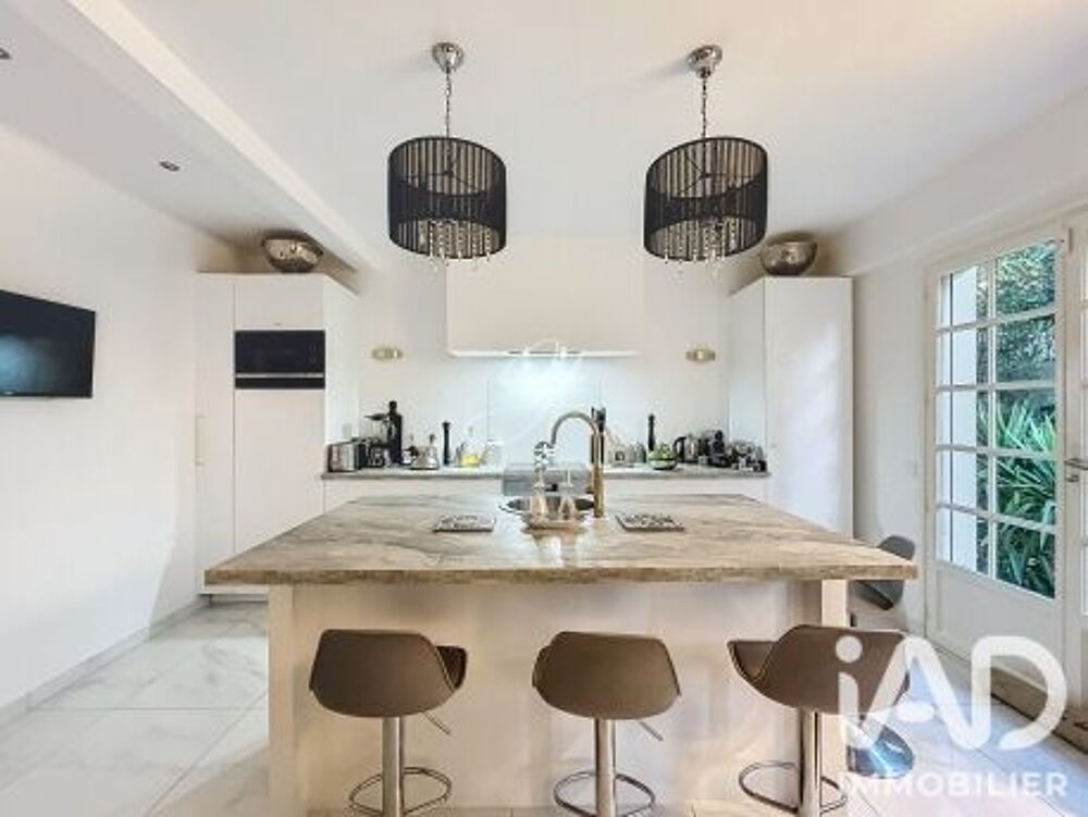 Vente Maison Vente Maison traditionnelle 8 pièces Saint-maur-des-fossés