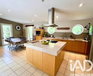  Maison à vendre 8 pièces 235 m²