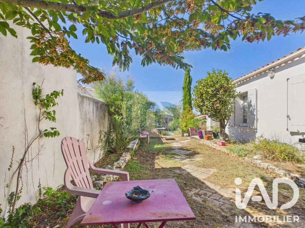 à vendre  Maison Sainte-Marie-de-Ré (17740)