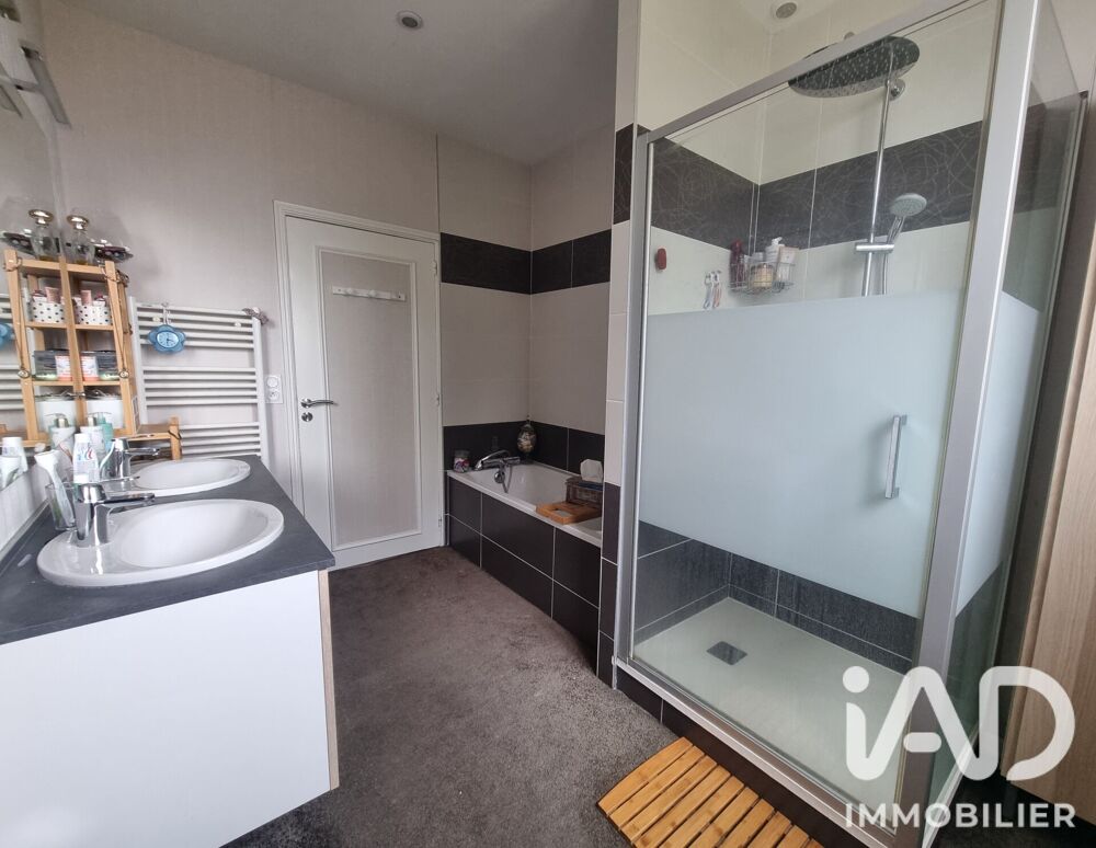 à vendre  Maison Brissac-Quincé (49320)