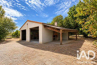  Parking / Garage à vendre 73 m²