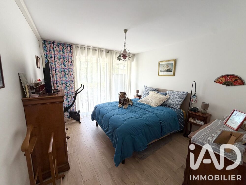 à vendre  Appartement Fréjus (83600)