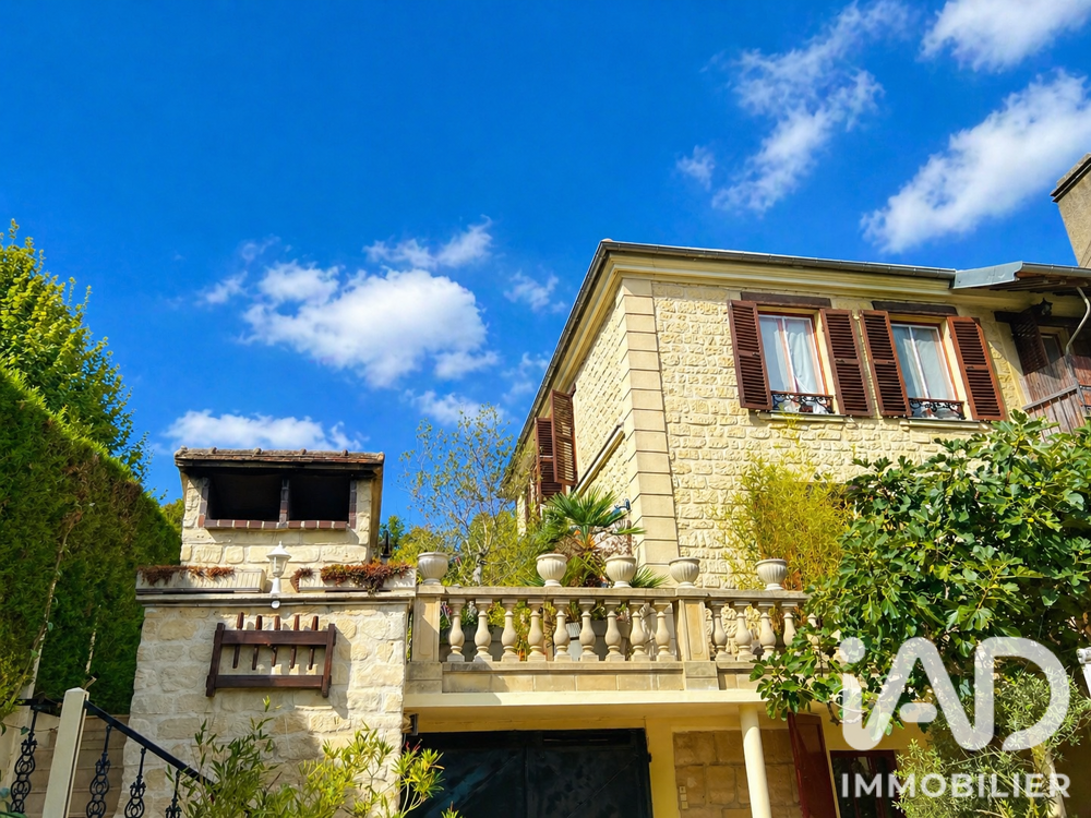 vente Maison - 8 pièce(s) - 167 m² Le Mesnil-le-Roi (78600)