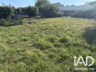  Terrain à vendre 557 m²