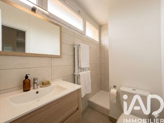  Appartement à louer 5 pièces 9 m²