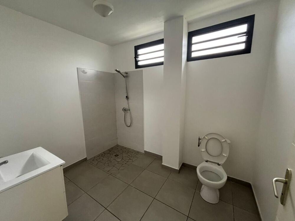 Vente Appartement Appartement T3 Superficie 70 m2 avec 14m2 de terrasse et Jar Remire-montjoly