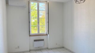 Appartement à louer 3 pièces 56 m²